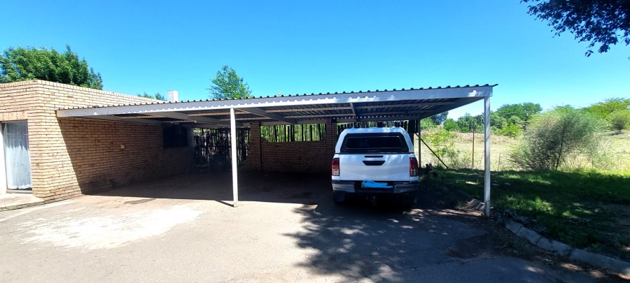 13 Bedroom Property for Sale in Bloemspruit Free State